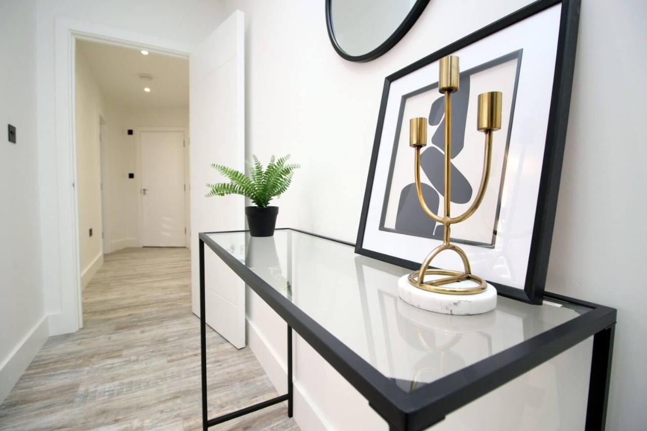 Kingsbridge Point - Cosy One Bed Apartments Near Town Centre, Swindon Exteriör bild