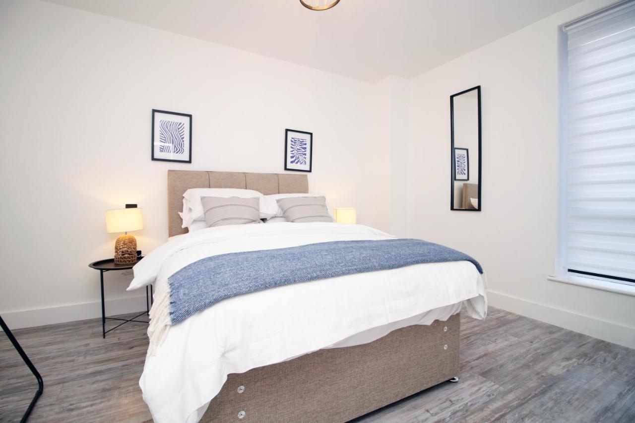 Kingsbridge Point - Cosy One Bed Apartments Near Town Centre, Swindon Exteriör bild