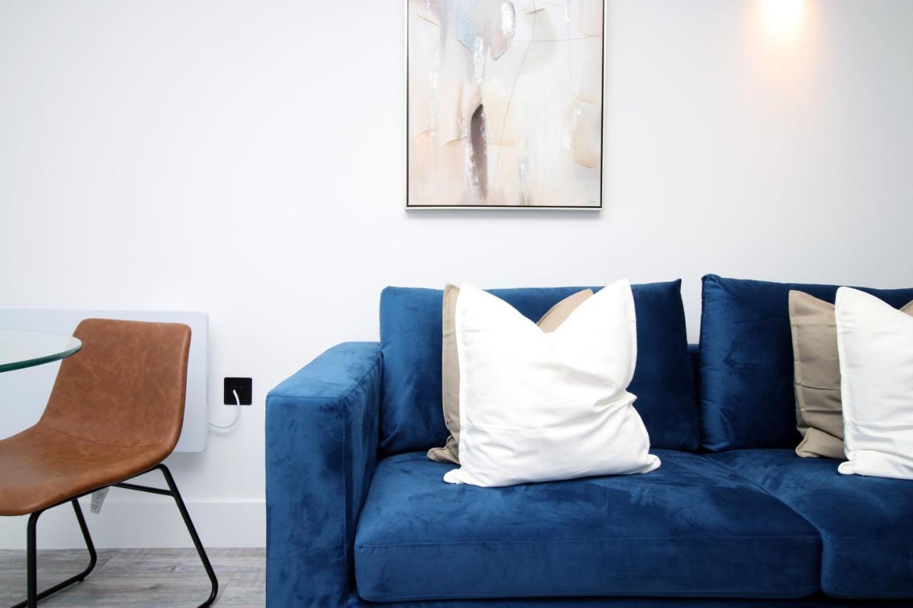 Kingsbridge Point - Cosy One Bed Apartments Near Town Centre, Swindon Exteriör bild